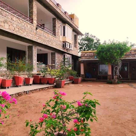 Devra Udaipur Hotel Bagian luar foto