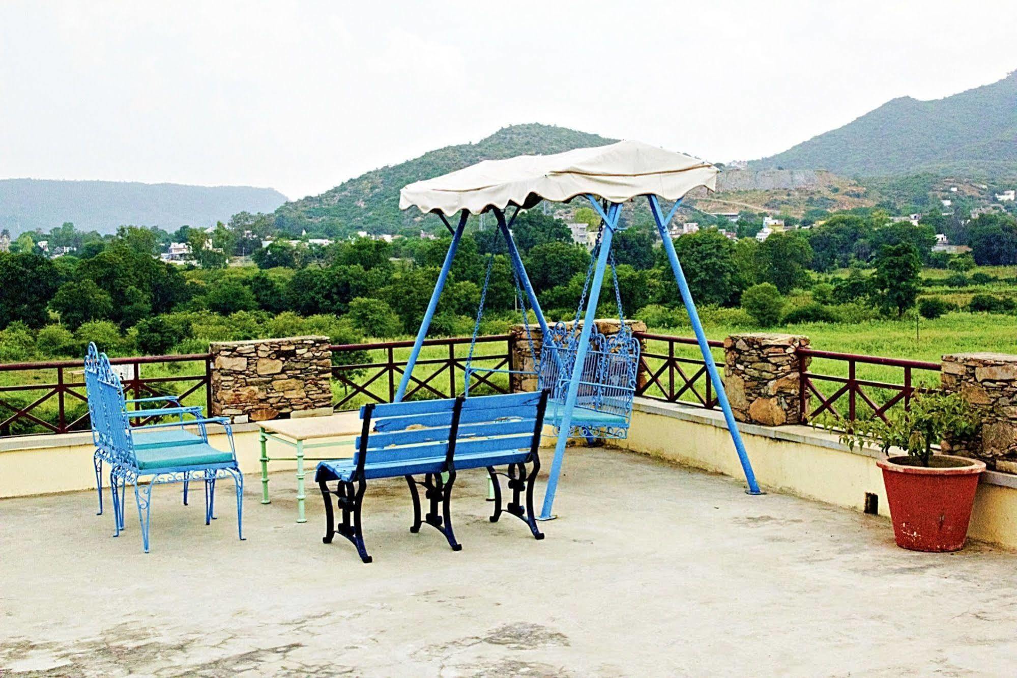 Devra Udaipur Hotel Bagian luar foto