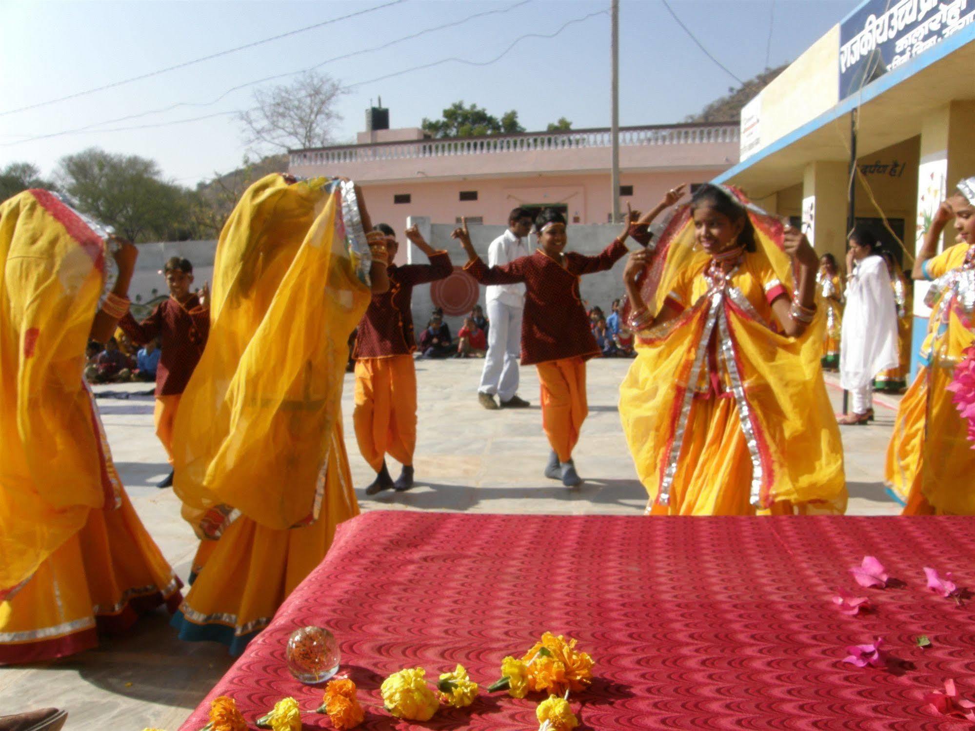 Devra Udaipur Hotel Bagian luar foto