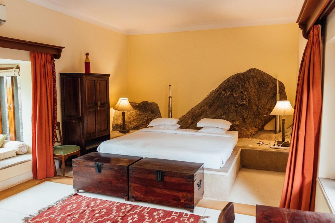 Devra Udaipur Hotel Bagian luar foto