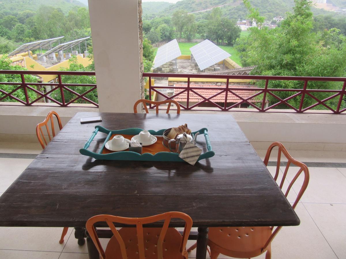 Devra Udaipur Hotel Bagian luar foto