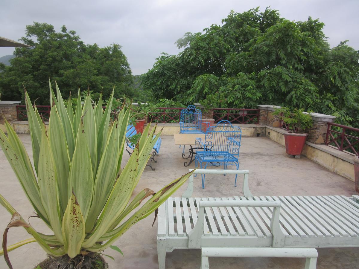 Devra Udaipur Hotel Bagian luar foto