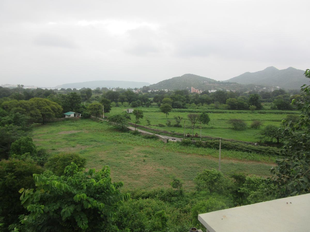 Devra Udaipur Hotel Bagian luar foto