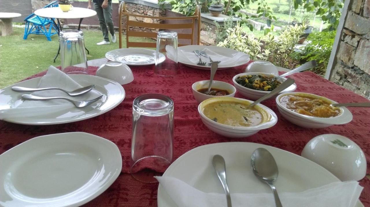 Devra Udaipur Hotel Bagian luar foto